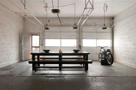 AccentuatingtheRawEleganceofIndustrialDesign