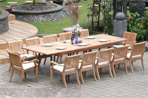 ChoosingtheRightTeakFurnitureforLong-TermCare
