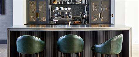 CreatingaCohesiveLookwithAccessories