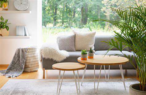 AddingFunctionalityandWarmthwithCasualFurniture